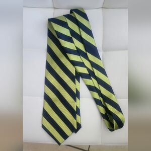 Bruno Piattelli Bold Black and Green Striped Tie 44"×2.5"